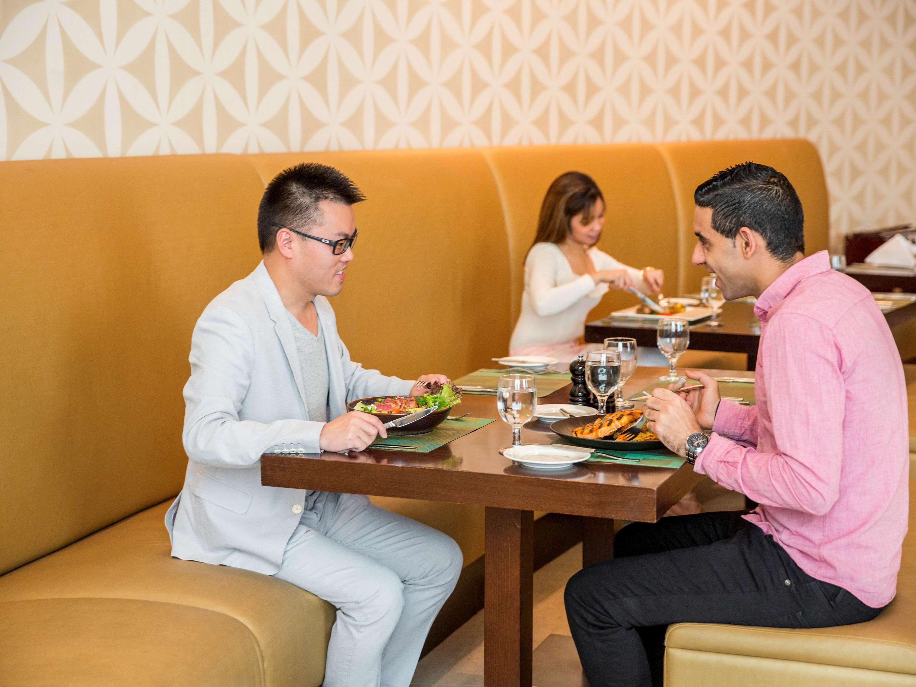 Novotel Deira Creekside Dubai Dış mekan fotoğraf
